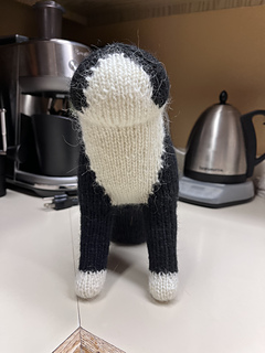 Body complete, next up: back legs, tail, ears, and eyes/nose.