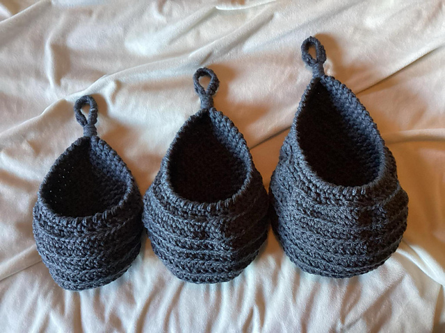 Hanging Teardrop Basket 3 sizes