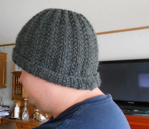 Simple Ribbed Hat, Mitts, Scarf photo 2
