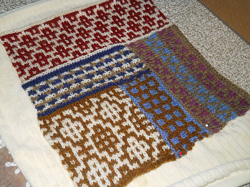 Slip Stitch Mosaic Tote photo 2