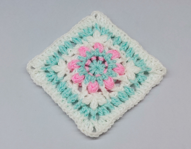 366 days of granny squares / Day 192