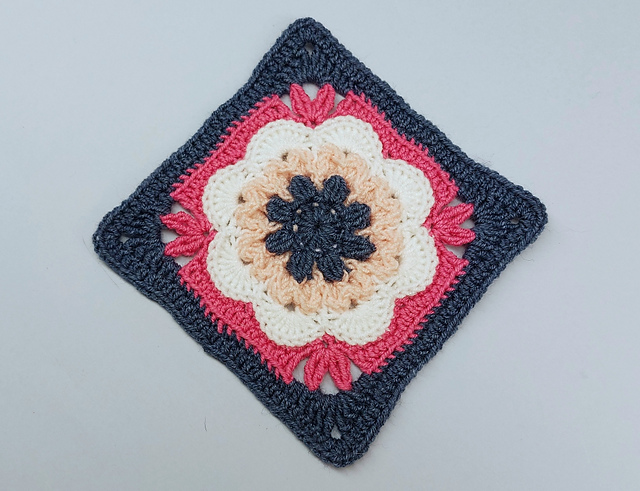 366 days of granny squares / Day 34