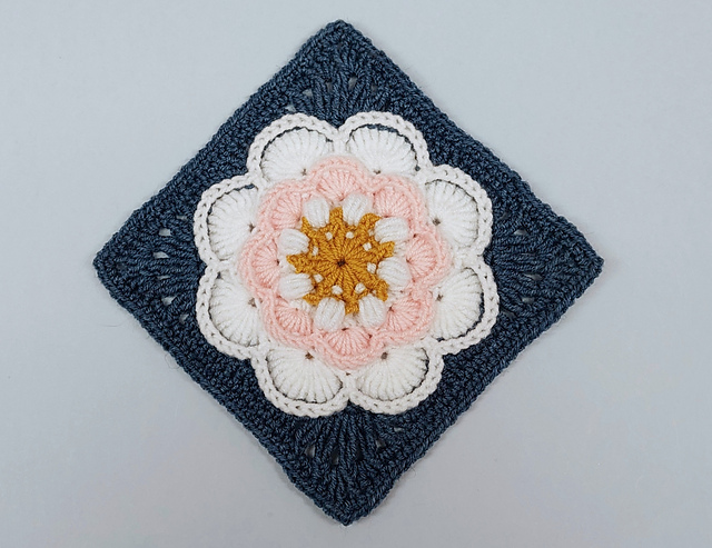 366 days of granny squares / Day 56
