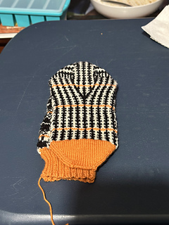 Sock 1, finished, heel to toe