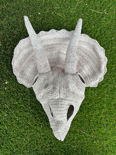Chomp- Triceratops-skalle - Veraquin