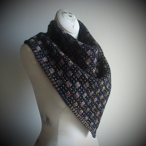 Ravelry: Murano Squares bandana pattern by Susan Ashcroft