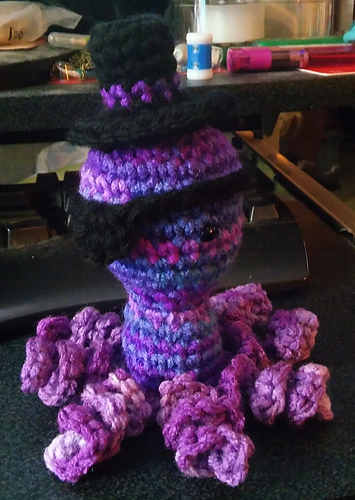 Octopus with Top Hat Plushie photo 7