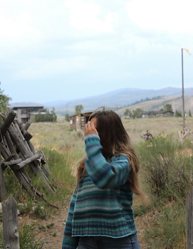 Glow Crew Genser - Violent Cat Lady