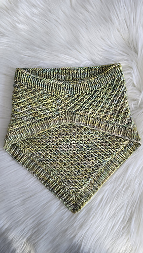 Back of the cowl, flat lay
