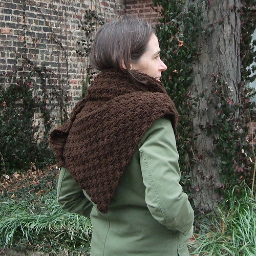 Triangular Shawl in Crosshatch Stitch photo 6