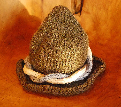International Cat Hat: Germany, Ein Prosit photo 3