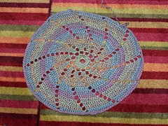 Circular baby blanket