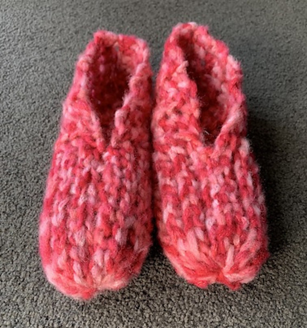 Ravelry Super Chunky House Slippers pattern by Michele Mason