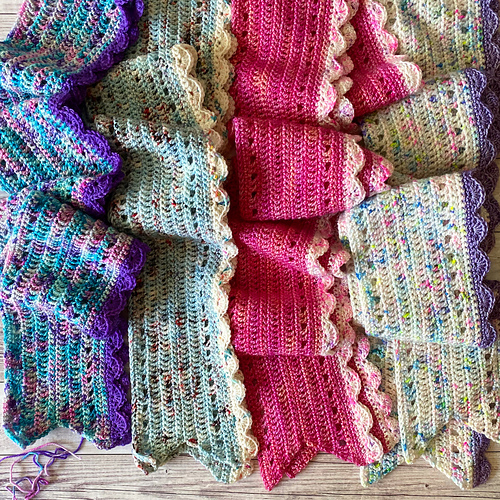 Ravelry: Small Victories Scarf pattern by April Rongero
