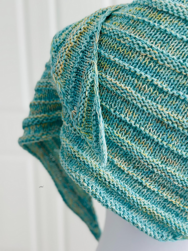 Quaker Yarn Stretcher Boomerang - byxstitch