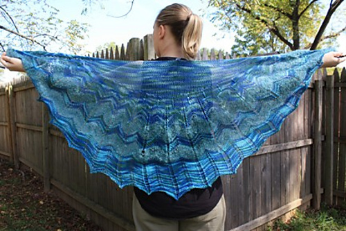 Sugar Puff Shawl photo 1