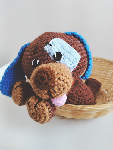 Ravelry: amigurumi snuggler puppy pattern by Yarn over with Natasha Smuts