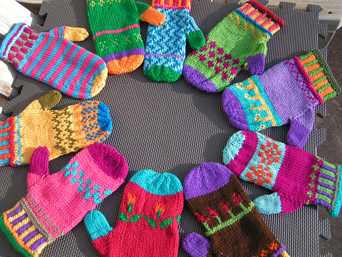 Farg meg varm Votter - Colleen Brooks