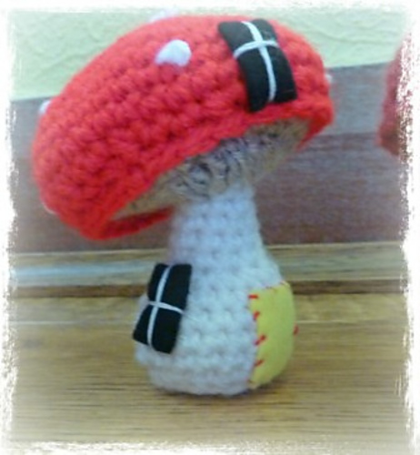 Fairy Toadstool House photo 7