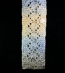 Wrong side of chunky yarn scarf