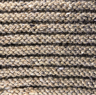 4-row Garter Ribbing is reversible.