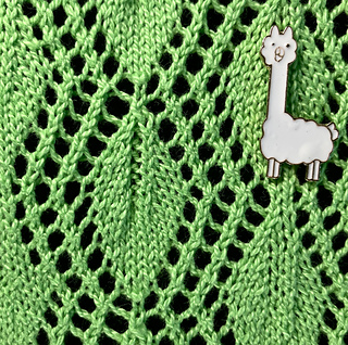 Detail of 2-repeat swatch
