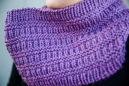 Peace Cowl photo 7