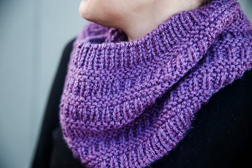Peace Cowl photo 4