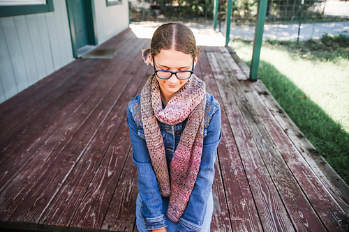 Sarah Scarf photo 12